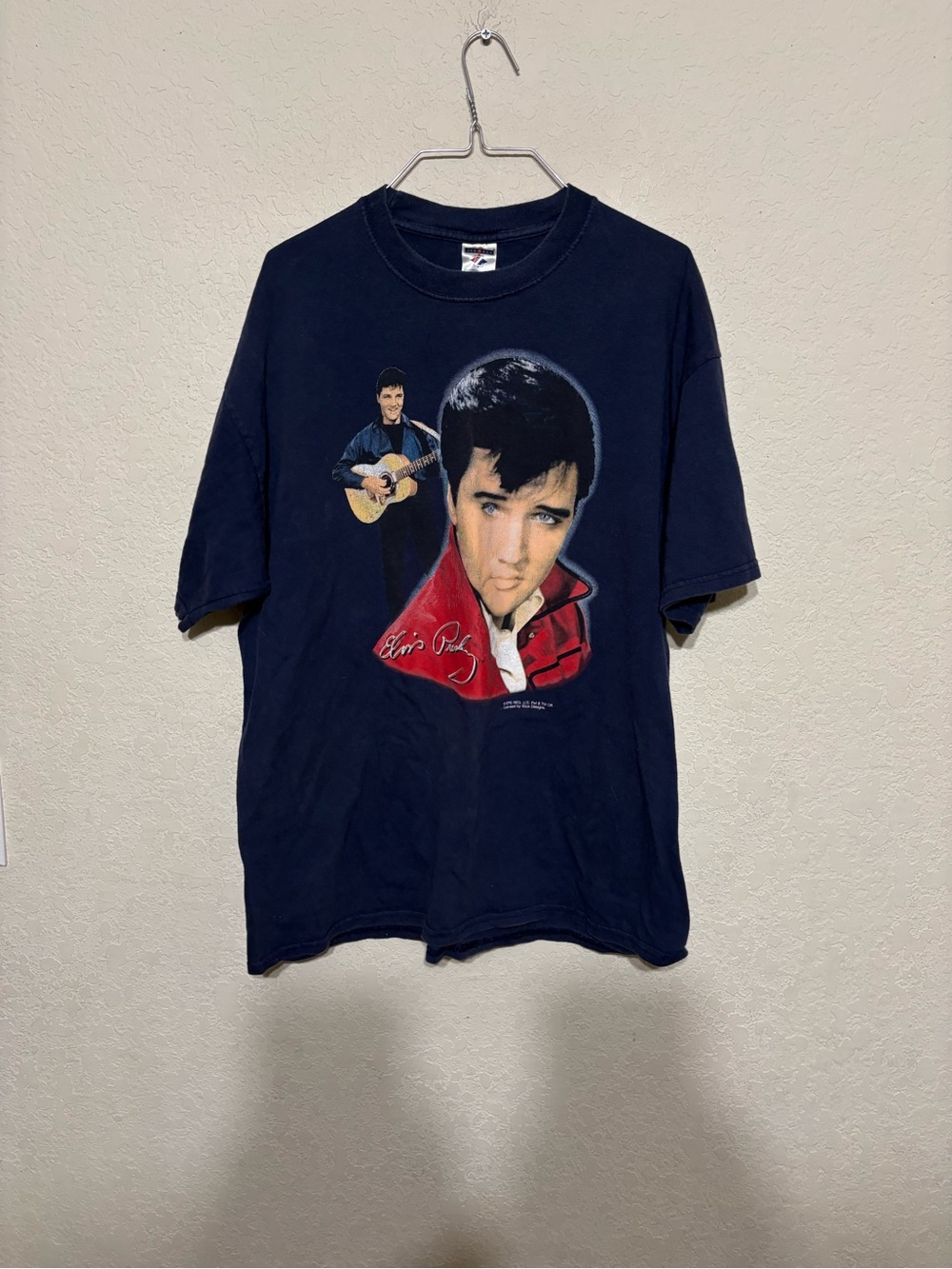 Jerzees Vintage Elvis Presley Graphic Short-Sleeve Tee